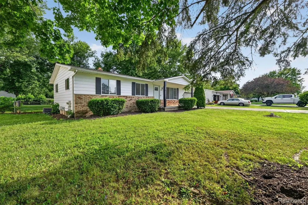 5457 Reid Road Mundy Township MI 48473
