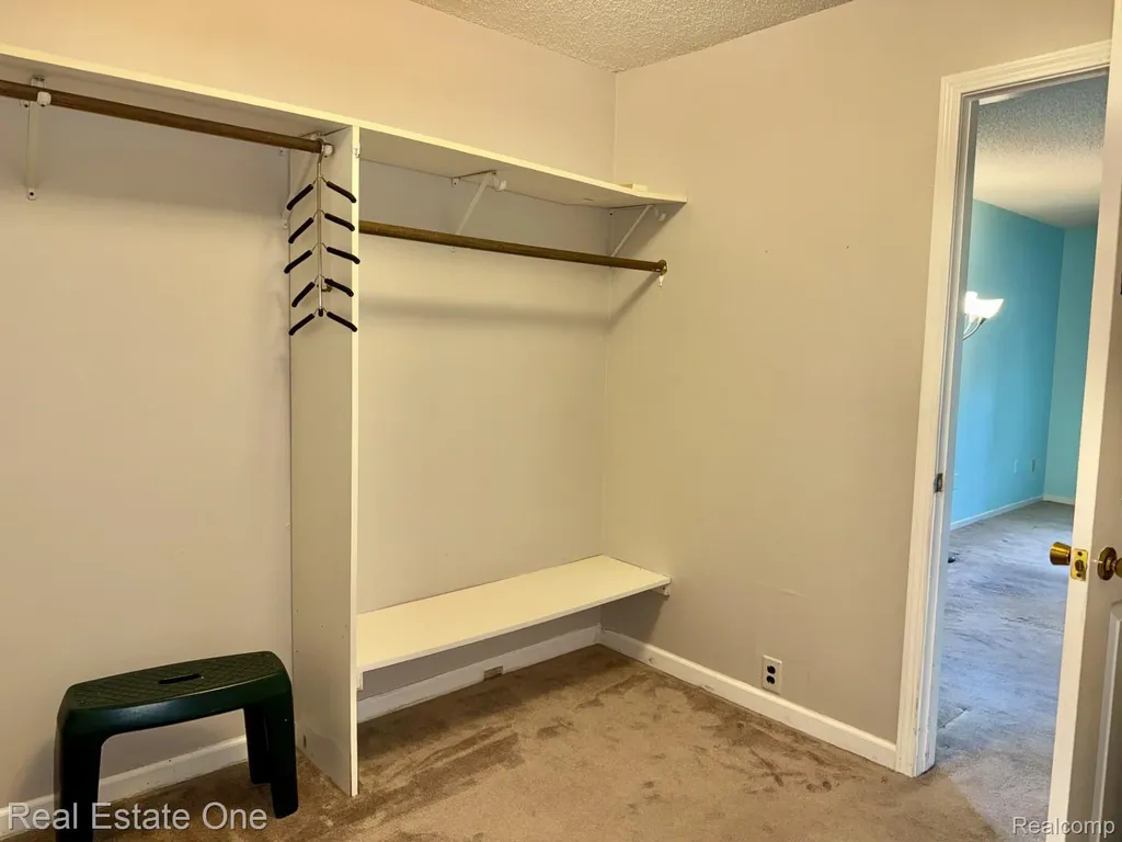 5096 Harbor Oak Drive Waterford Charter Township MI 48329