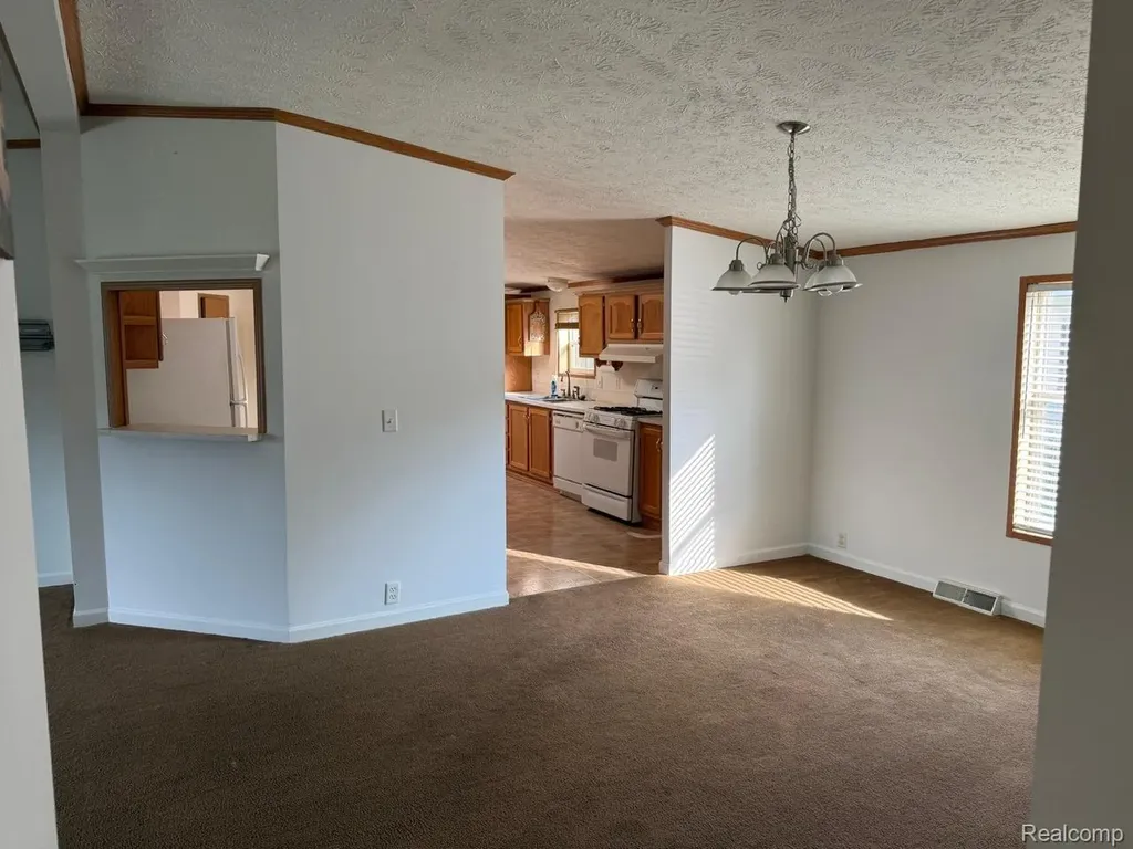 1994 Lovell Court Milford Charter Township MI 48381