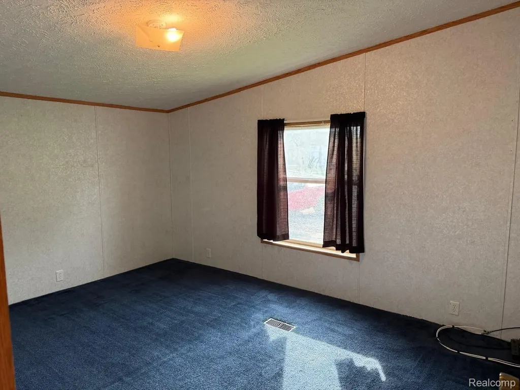 1994 Lovell Court Milford Charter Township MI 48381