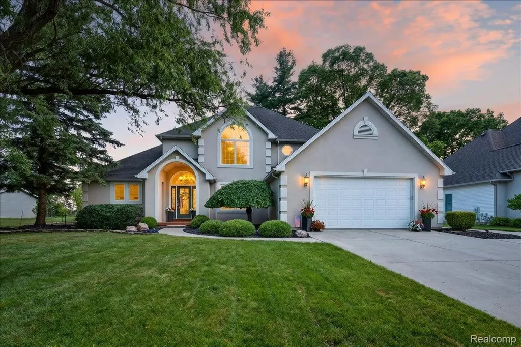 150 River Park Place Dundee Village MI 48131