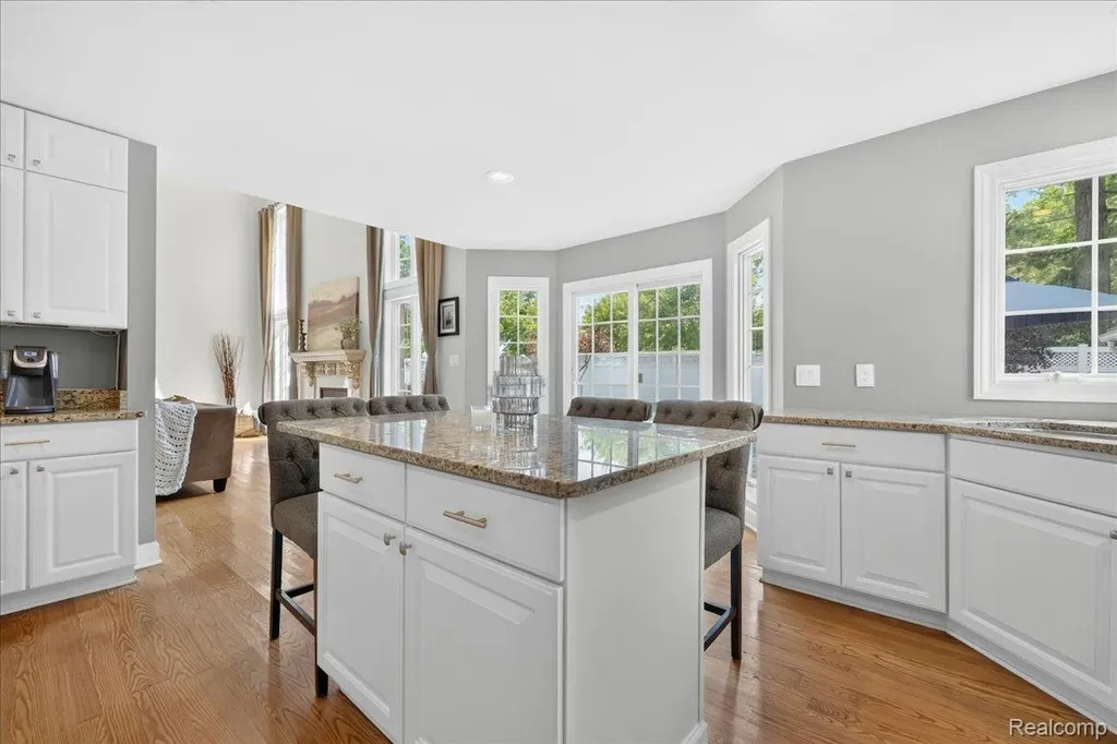 150 River Park Place Dundee Village MI 48131