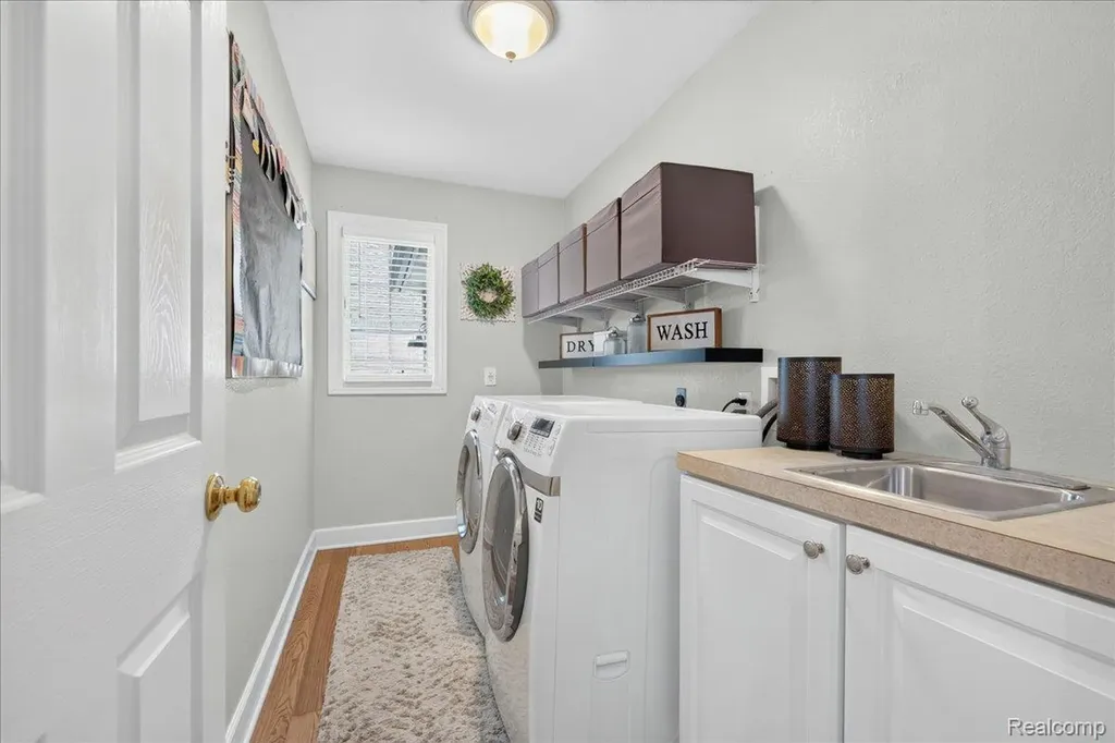 150 River Park Place Dundee Village MI 48131