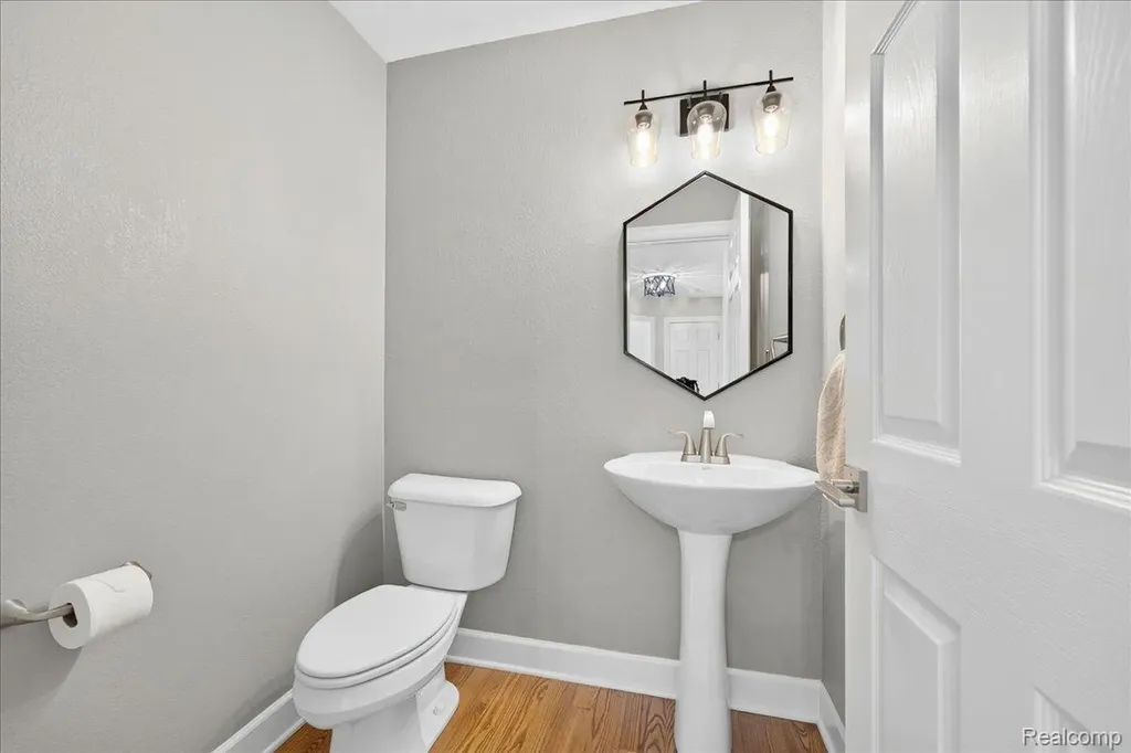 150 River Park Place Dundee Village MI 48131