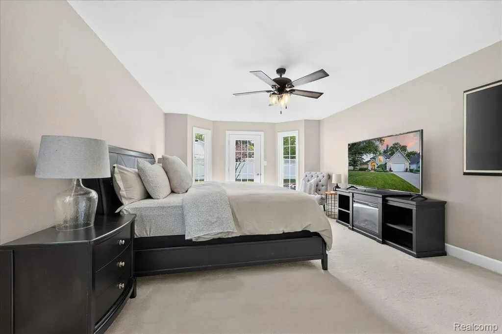 150 River Park Place Dundee Village MI 48131