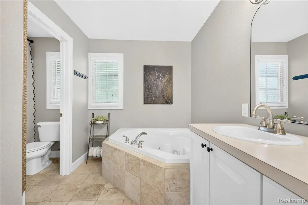 150 River Park Place Dundee Village MI 48131