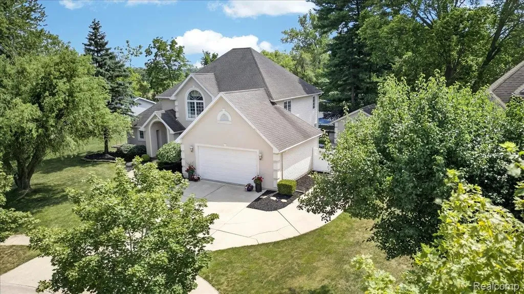 150 River Park Place Dundee Village MI 48131