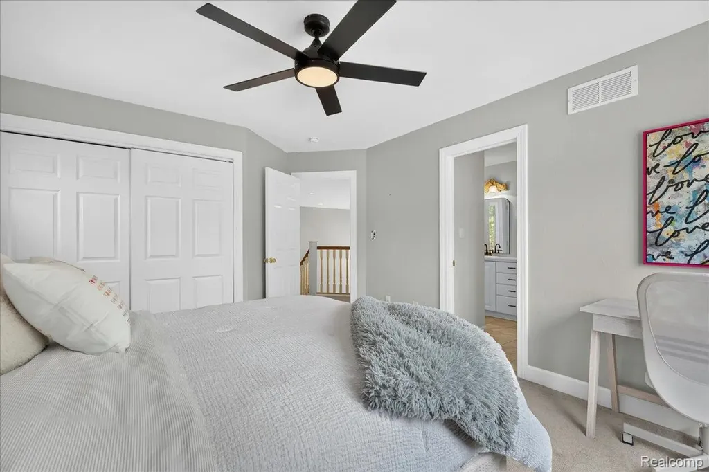 150 River Park Place Dundee Village MI 48131