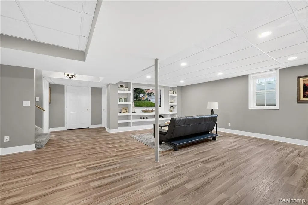150 River Park Place Dundee Village MI 48131