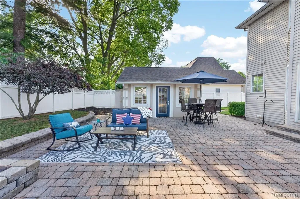 150 River Park Place Dundee Village MI 48131