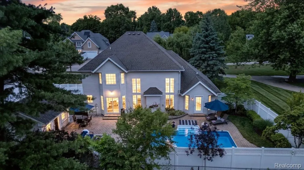 150 River Park Place Dundee Village MI 48131