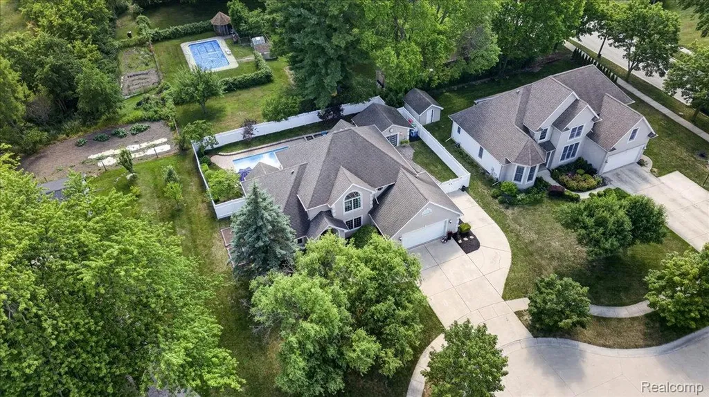 150 River Park Place Dundee Village MI 48131