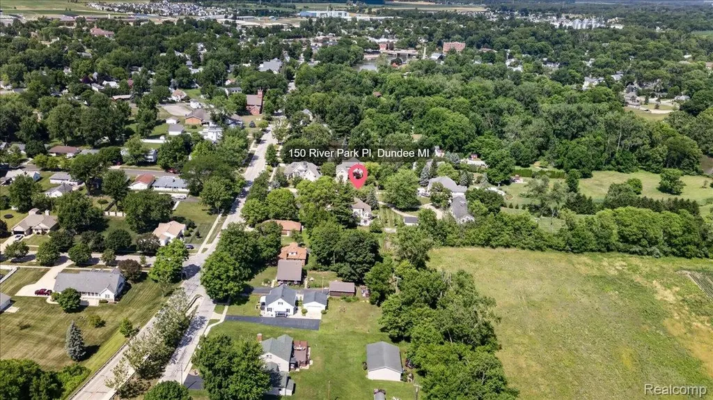 150 River Park Place Dundee Village MI 48131