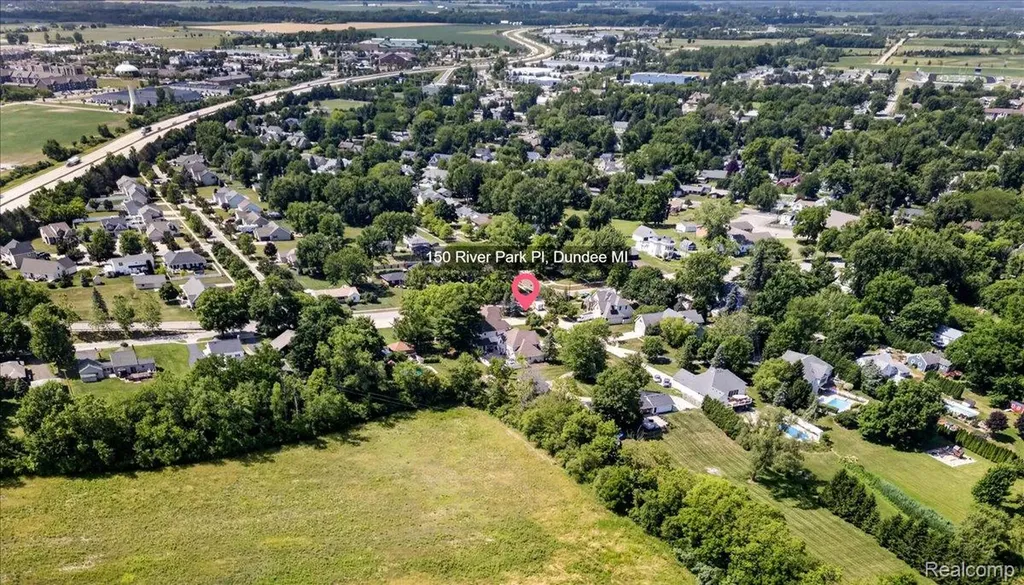 150 River Park Place Dundee Village MI 48131