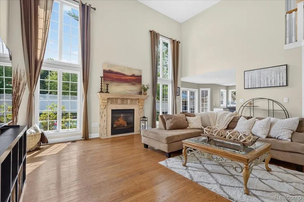150 River Park Place Dundee Village MI 48131