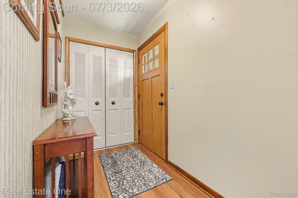 400 Juliet Drive Almont Village MI 48003