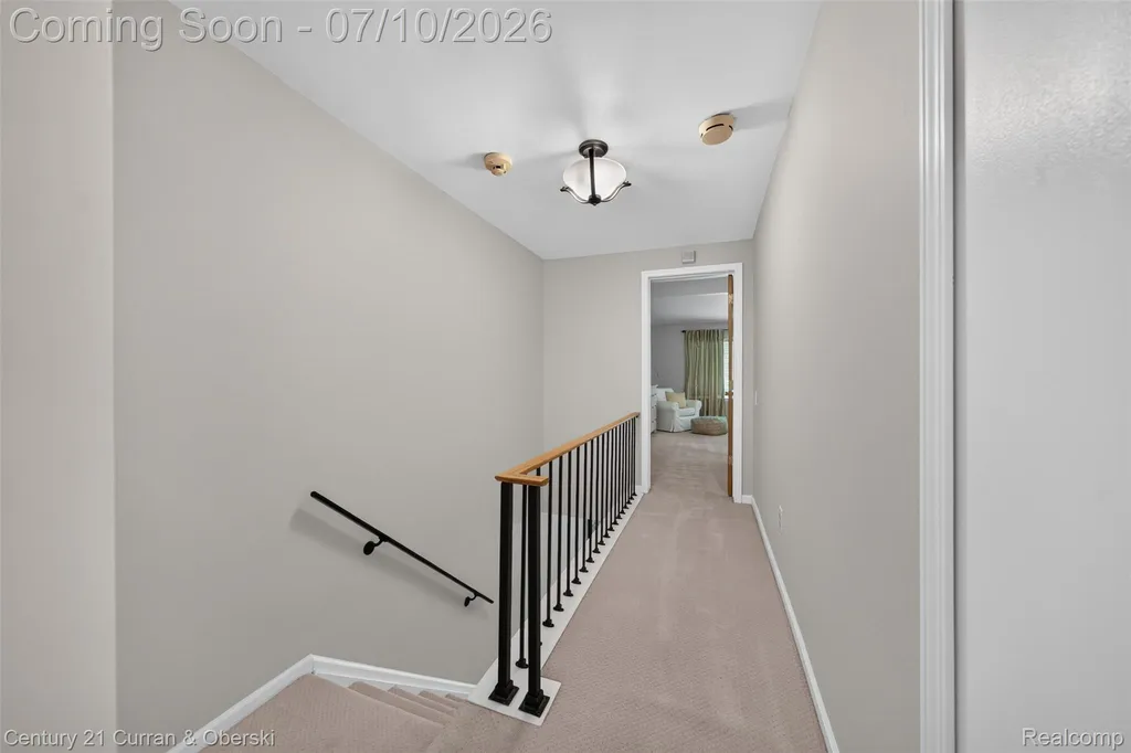 1102 Hillpointe Circle Bloomfield Hills City MI 48304