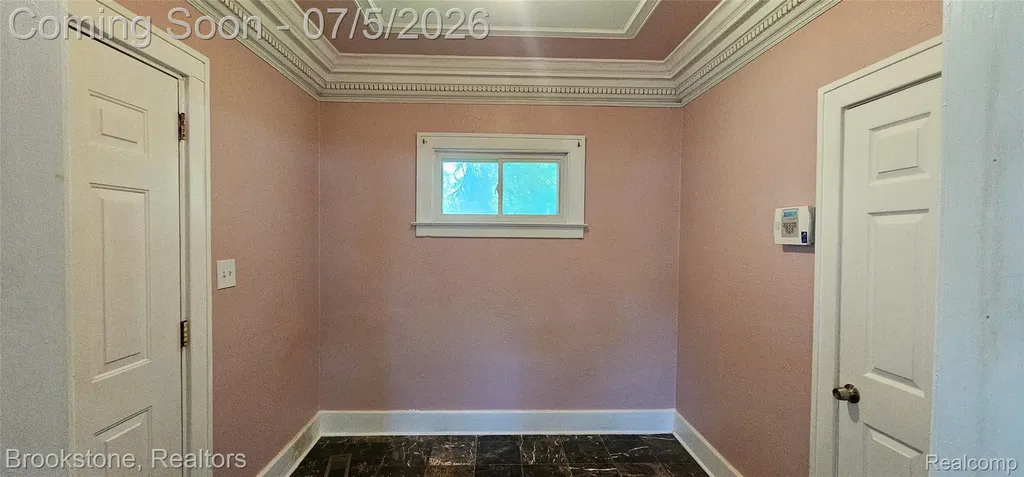 15775 Archdale Street Detroit City MI 48227
