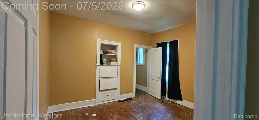 15775 Archdale Street Detroit City MI 48227