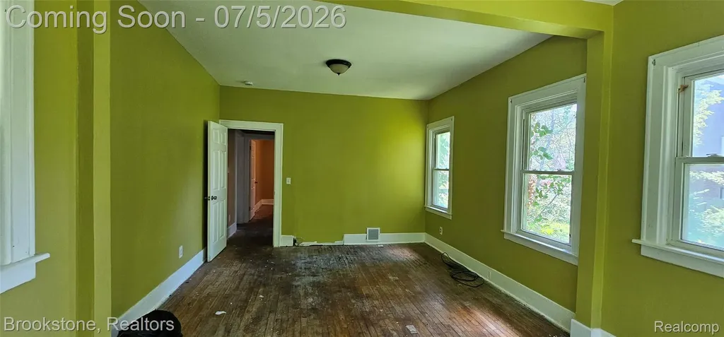 15775 Archdale Street Detroit City MI 48227