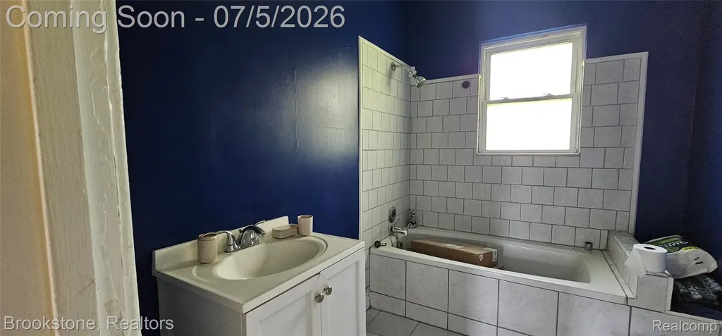 15775 Archdale Street Detroit City MI 48227