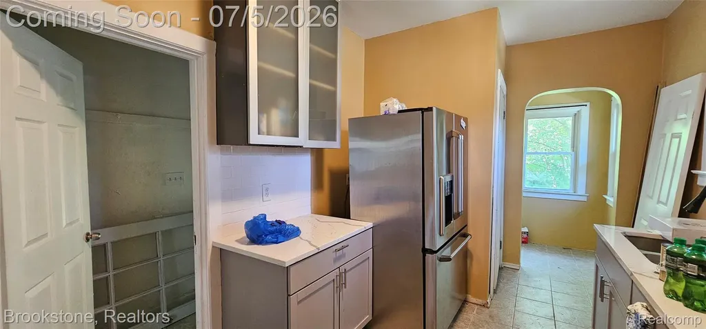15775 Archdale Street Detroit City MI 48227