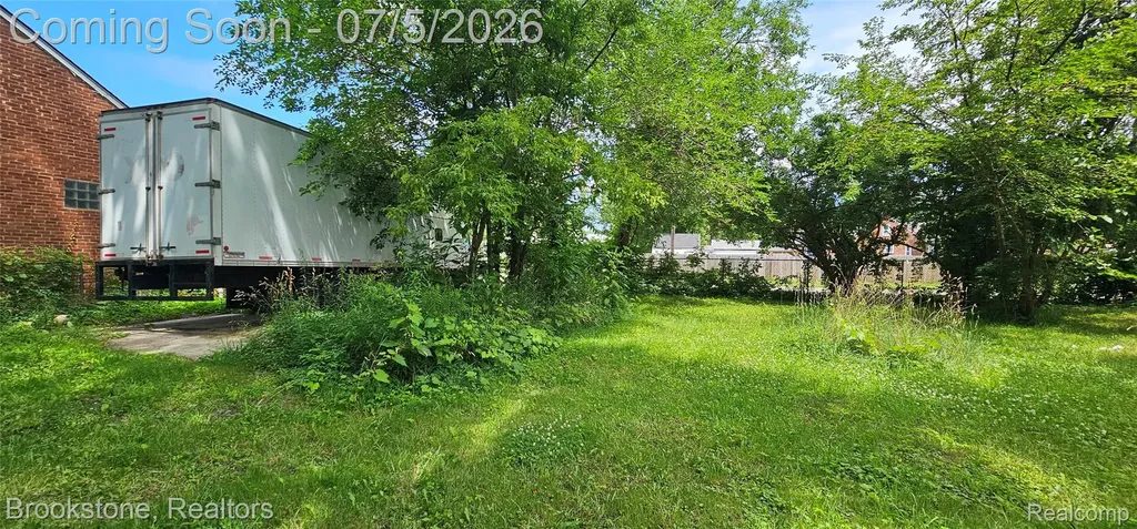 15775 Archdale Street Detroit City MI 48227