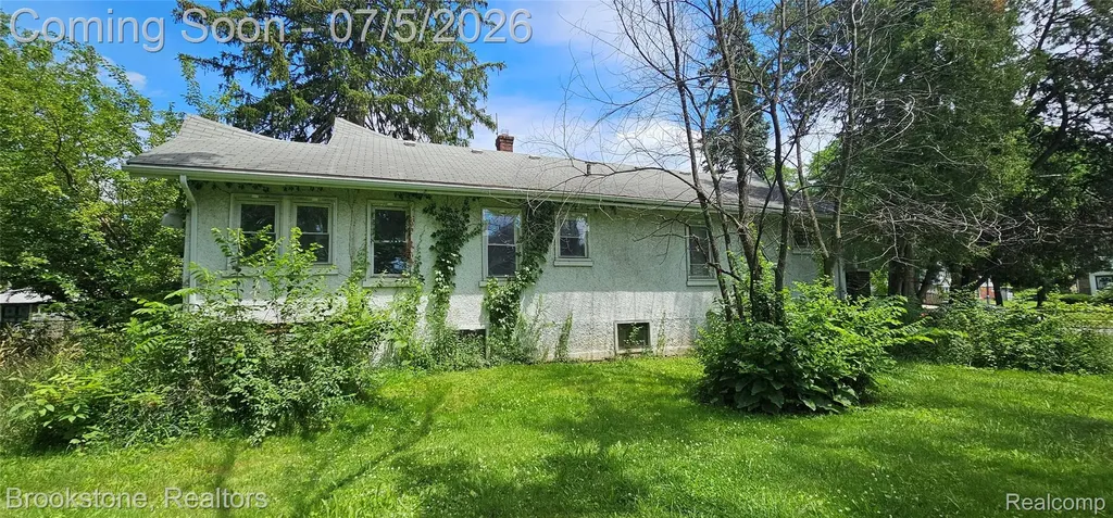 15775 Archdale Street Detroit City MI 48227