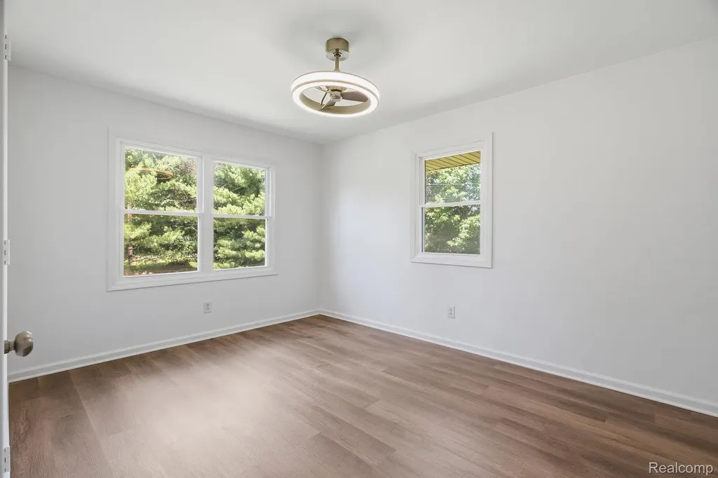 4762 Lonsberry Road Deerfield Township MI 48421