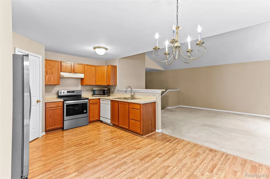 47975 Cardiff Avenue Canton Charter Township MI 48188