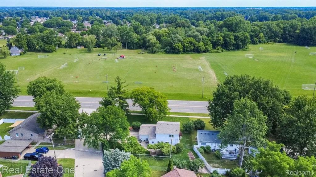 13912 Clinton River Road Sterling Heights City MI 48313