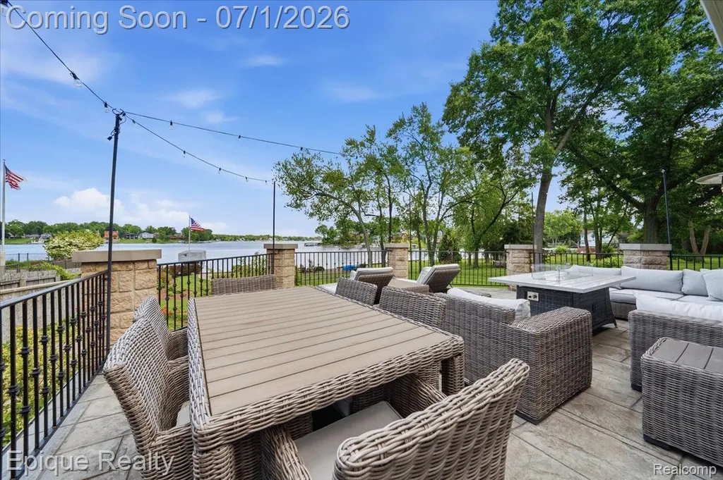 4312 Sashabaw Road Waterford Charter Township MI 48329