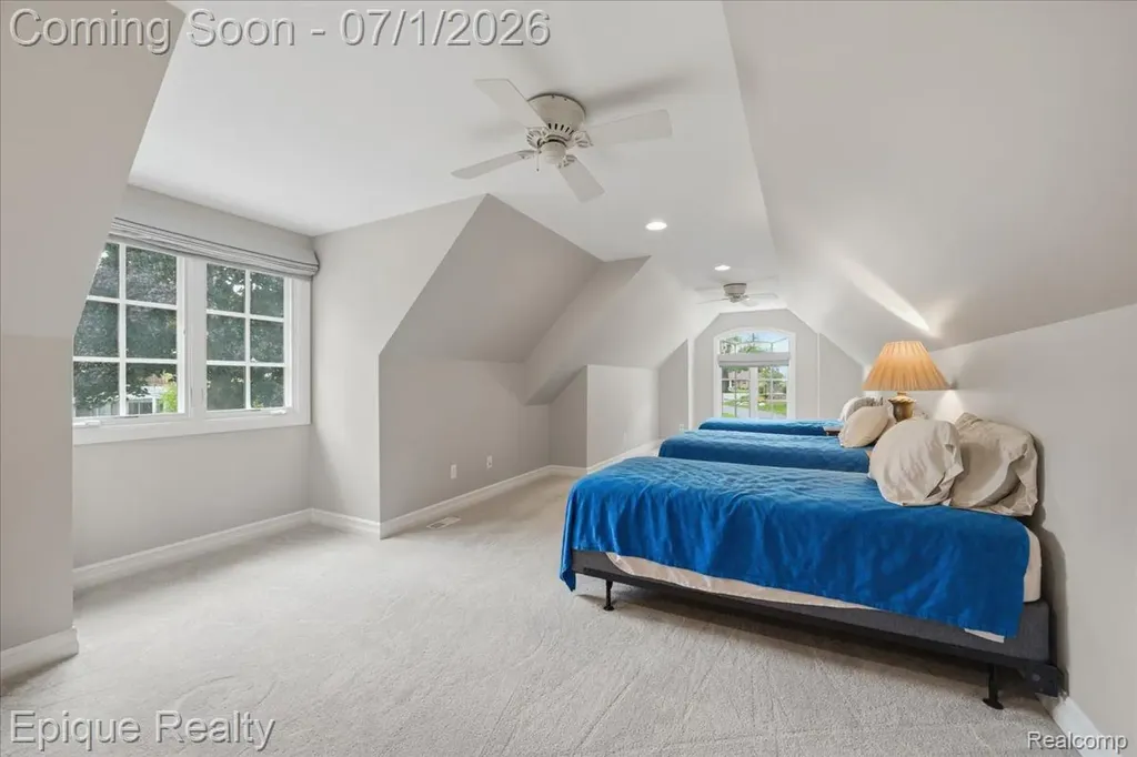 4312 Sashabaw Road Waterford Charter Township MI 48329