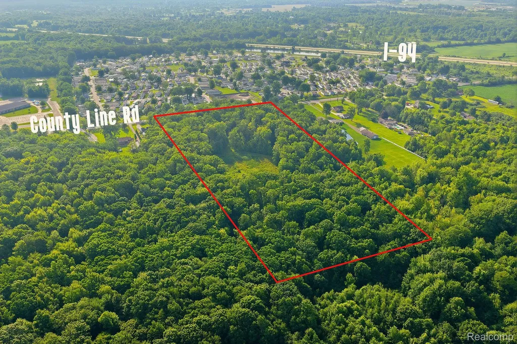 5296 County Line Road Lenox Township MI 48050