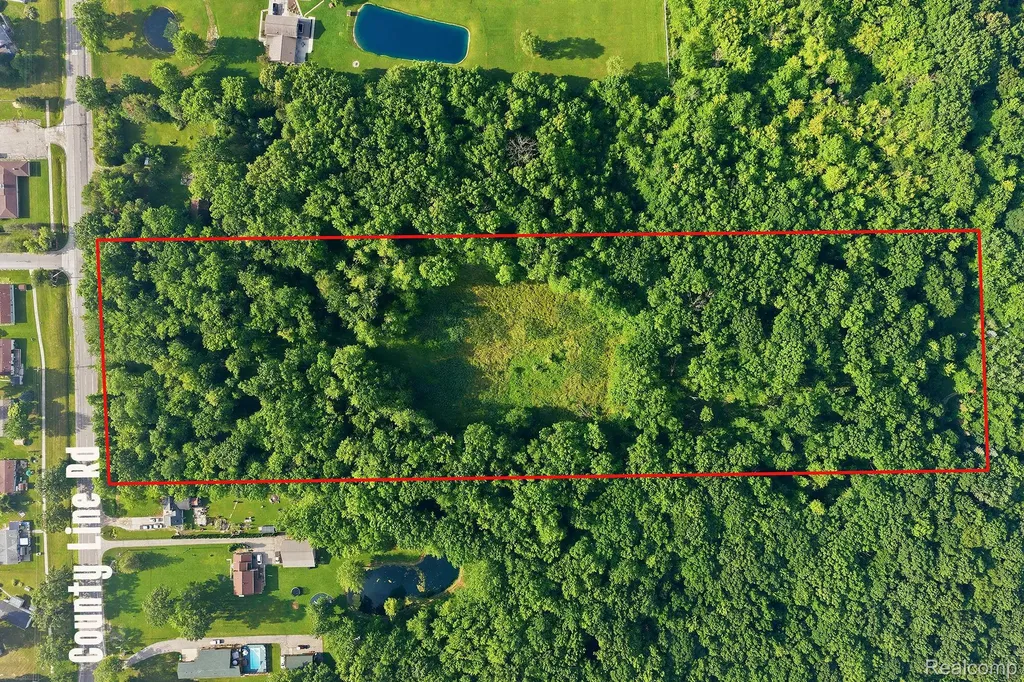 5296 County Line Road Lenox Township MI 48050