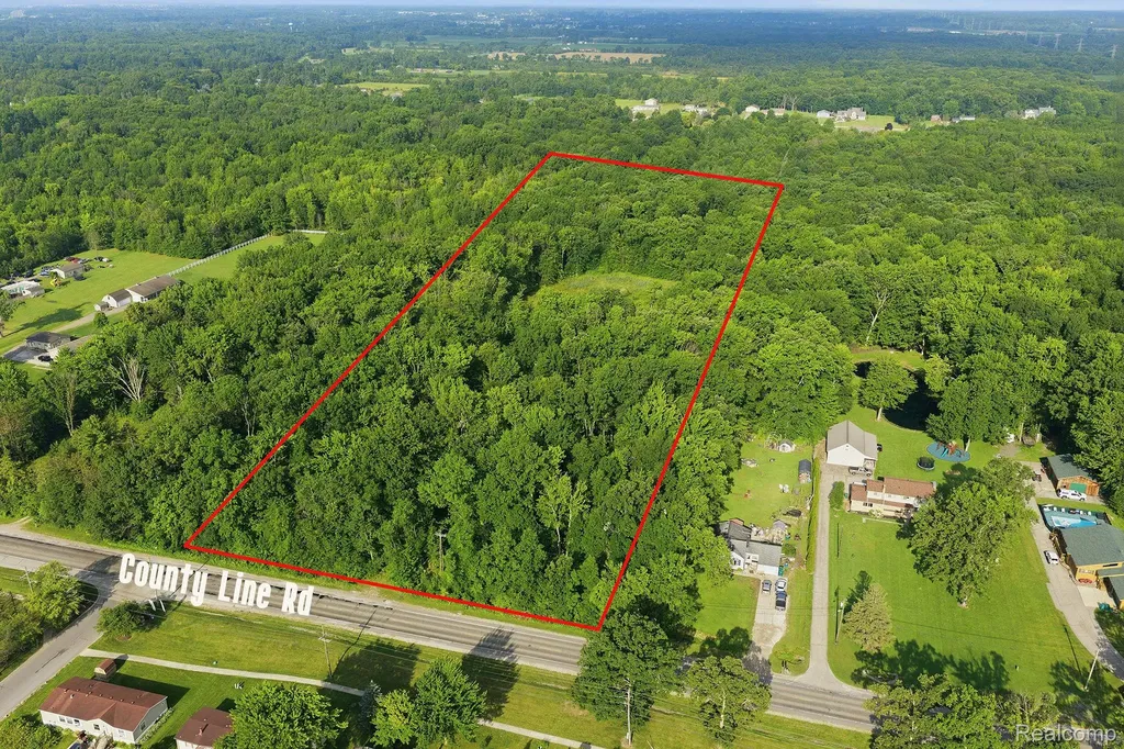 5296 County Line Road Lenox Township MI 48050