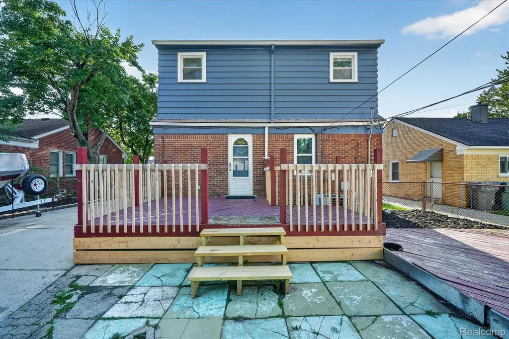 3555 Syracuse Street Dearborn City MI 48124