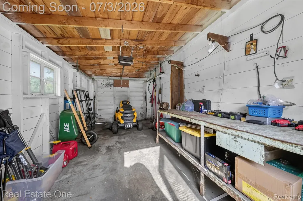 20138 W Old Us Highway 12 Chelsea City MI 48118