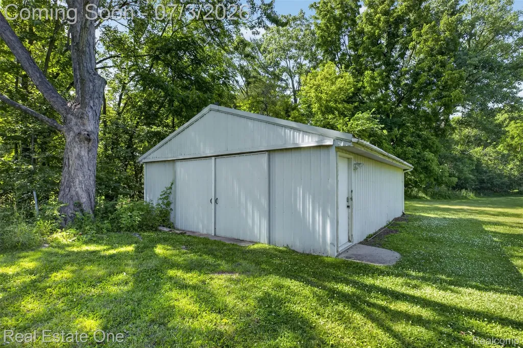 20138 W Old Us Highway 12 Chelsea City MI 48118
