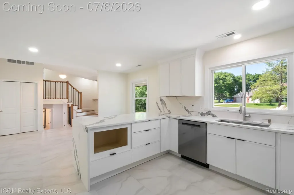 4089 Aberdeen Court West Bloomfield Charter Township MI 48323