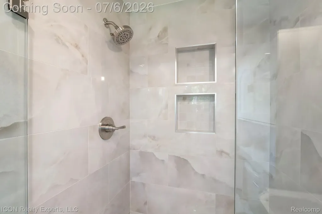 4089 Aberdeen Court West Bloomfield Charter Township MI 48323