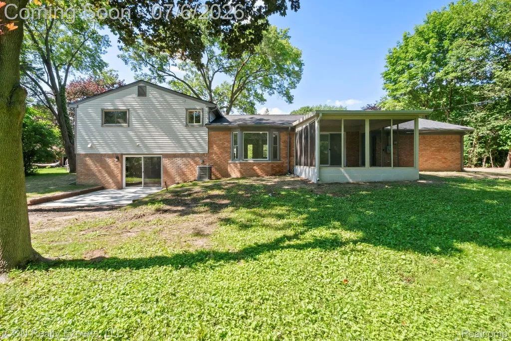 4089 Aberdeen Court West Bloomfield Charter Township MI 48323