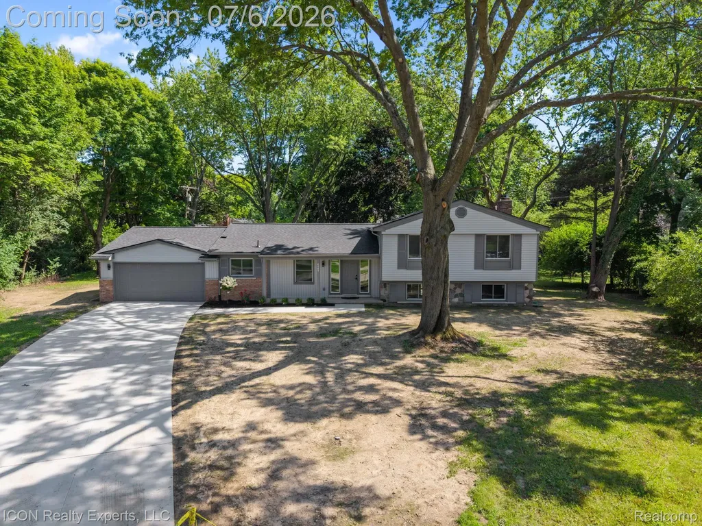 4089 Aberdeen Court West Bloomfield Charter Township MI 48323
