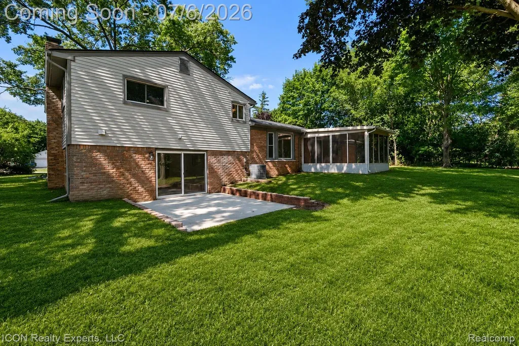 4089 Aberdeen Court West Bloomfield Charter Township MI 48323