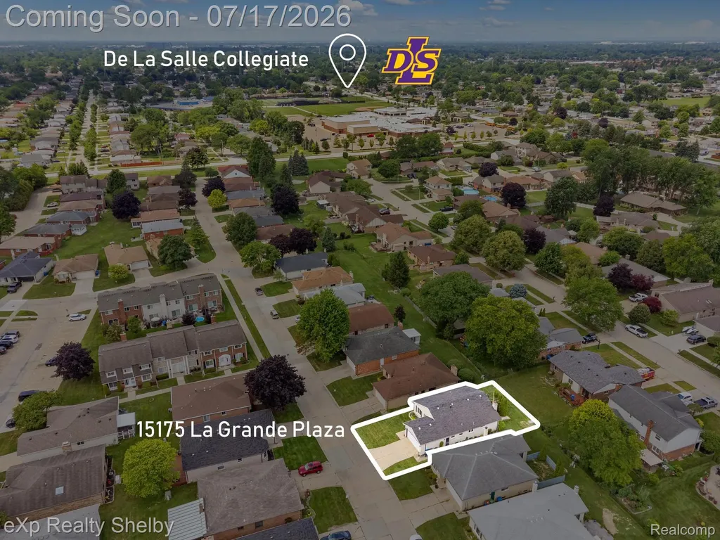15175 La Grande Plaza Warren City MI 48088