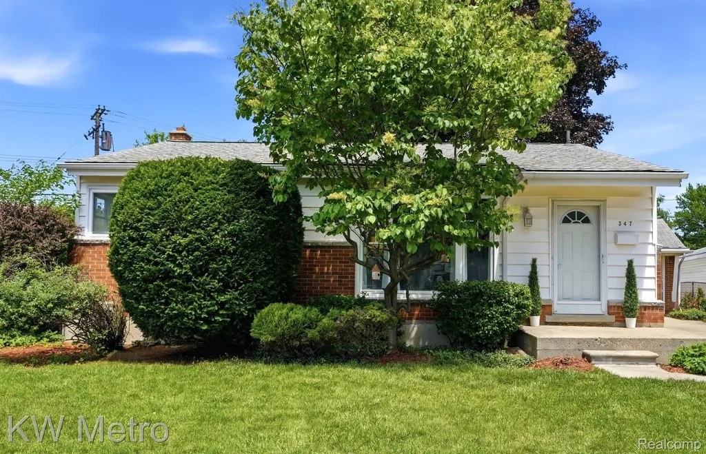 347 Hecht Drive Madison Heights City MI 48071