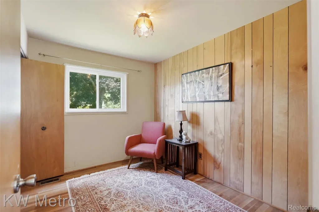 347 Hecht Drive Madison Heights City MI 48071