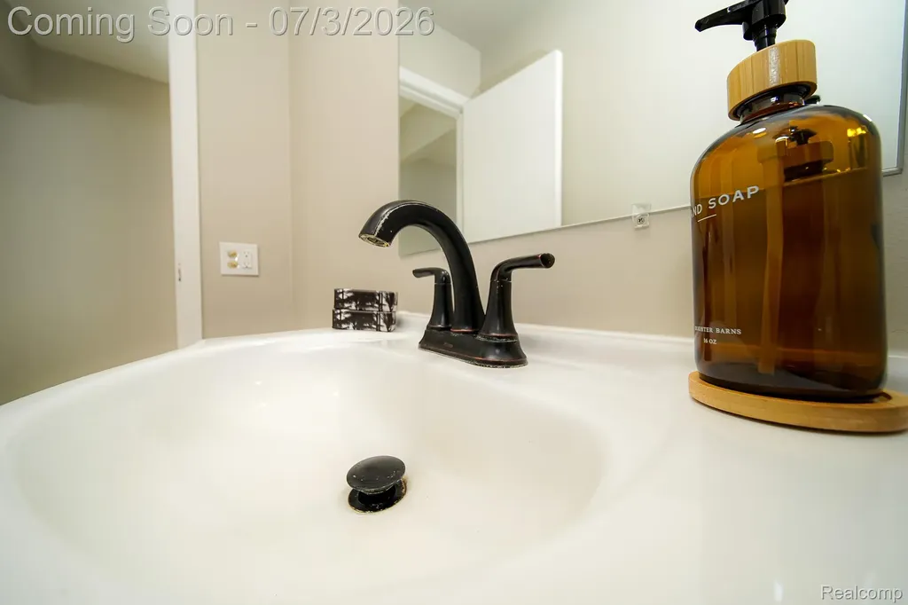 6578 Greene Haven Drive Independence Charter Township MI 48348