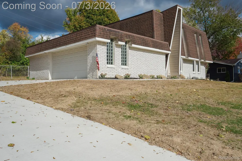 6578 Greene Haven Drive Independence Charter Township MI 48348