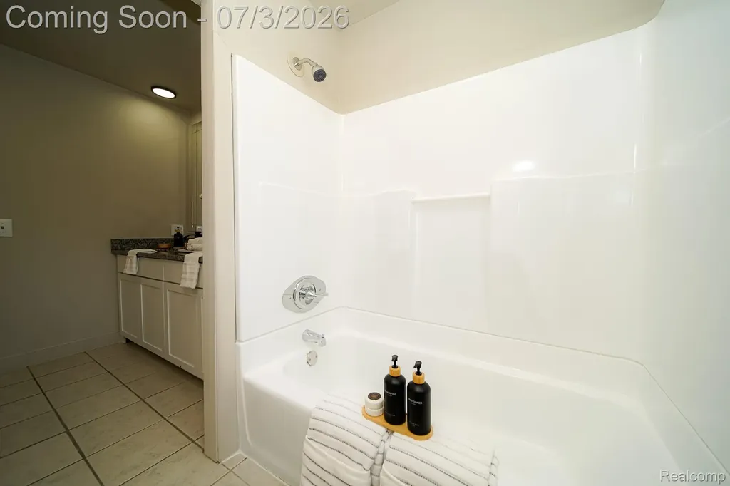 6578 Greene Haven Drive Independence Charter Township MI 48348